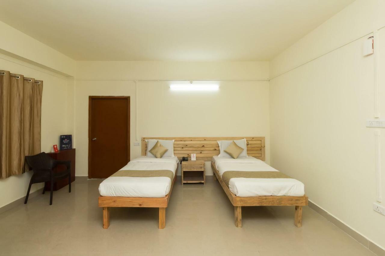 Hotel Travellers Inn Shillong Kültér fotó