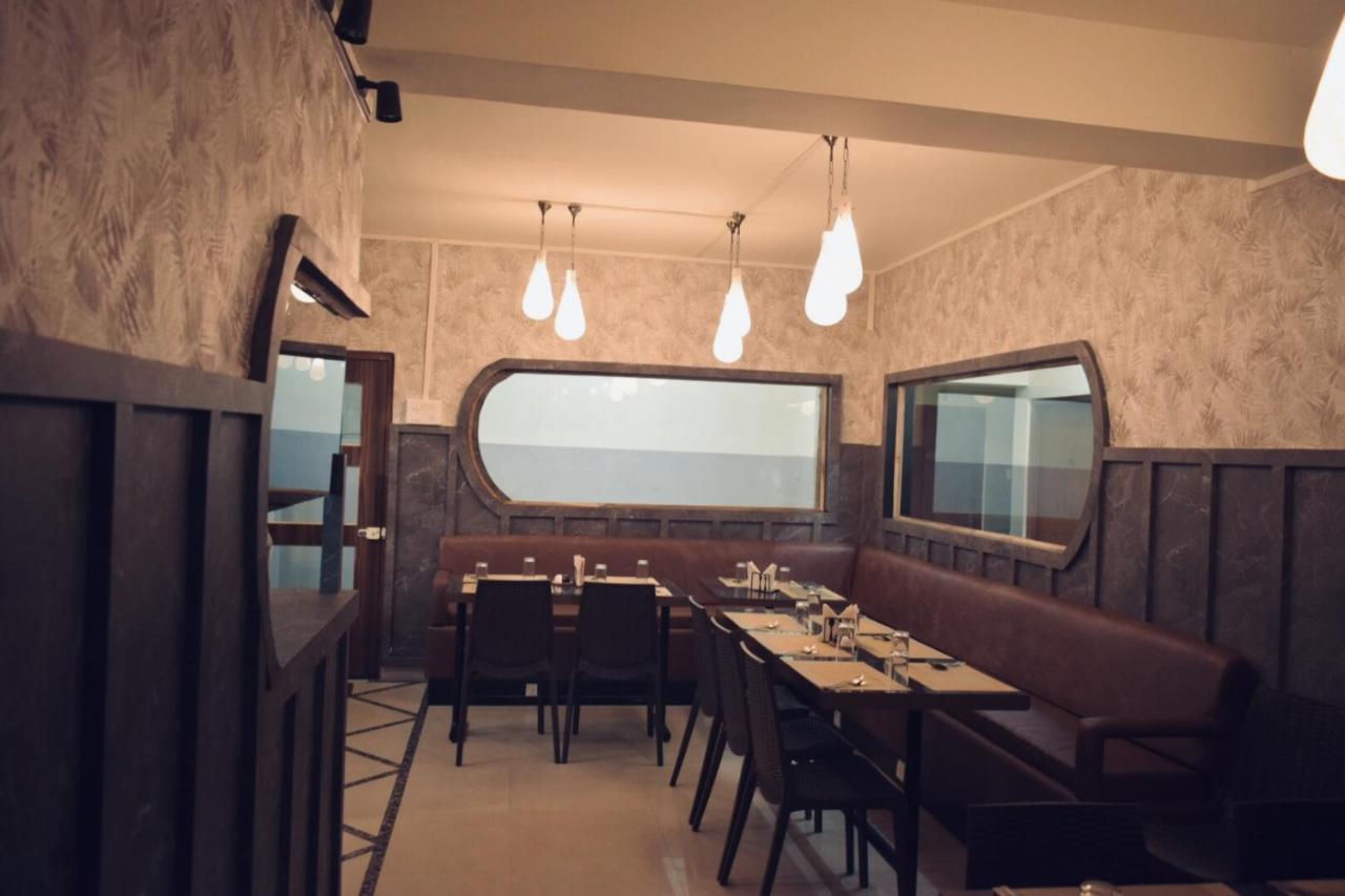 Hotel Travellers Inn Shillong Kültér fotó